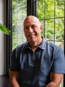 Bart-Watertor-Algemeen-Directeur-Identify_Juli-2025_klein-LR Bart-Watertor-Algemeen-Directeur-Identify_Juli-2025_klein-LR
